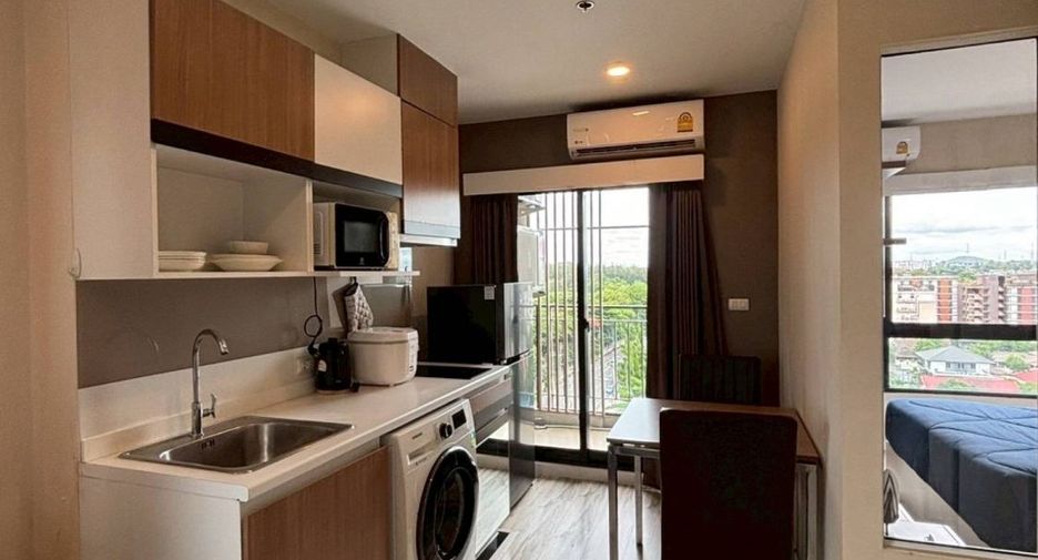For sale 1 bed condo in Si Racha, Chonburi