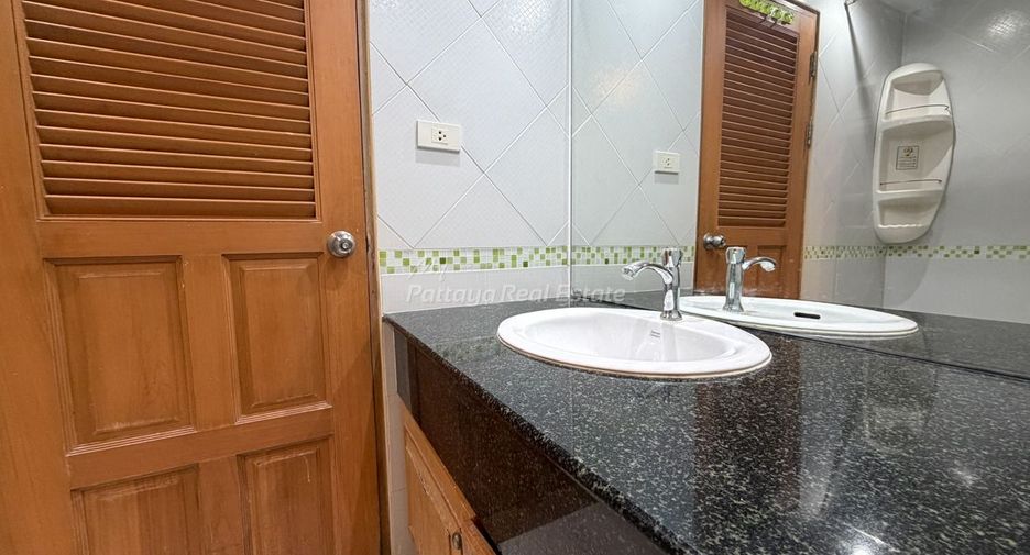 For sale スタジオ condo in Jomtien, Pattaya