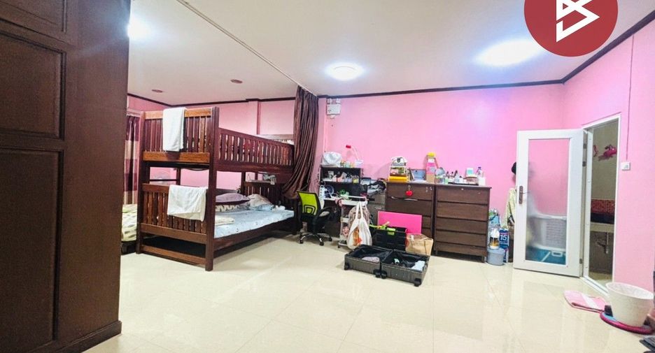 For sale 10 bedrooms townhouse in Bang Phli, Samut Prakan