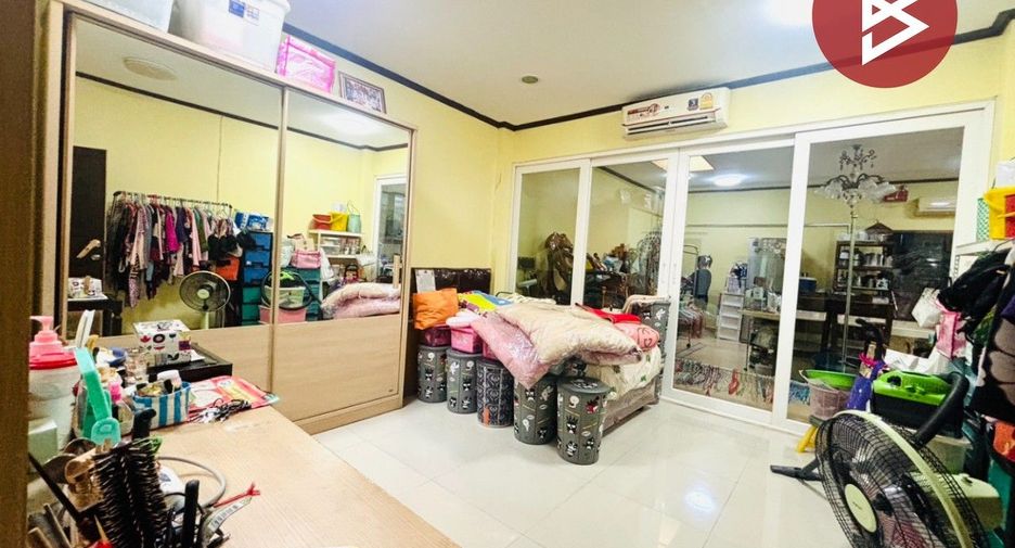For sale 10 bedrooms townhouse in Bang Phli, Samut Prakan
