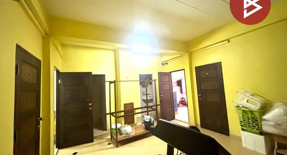 For sale 10 bedrooms townhouse in Bang Phli, Samut Prakan