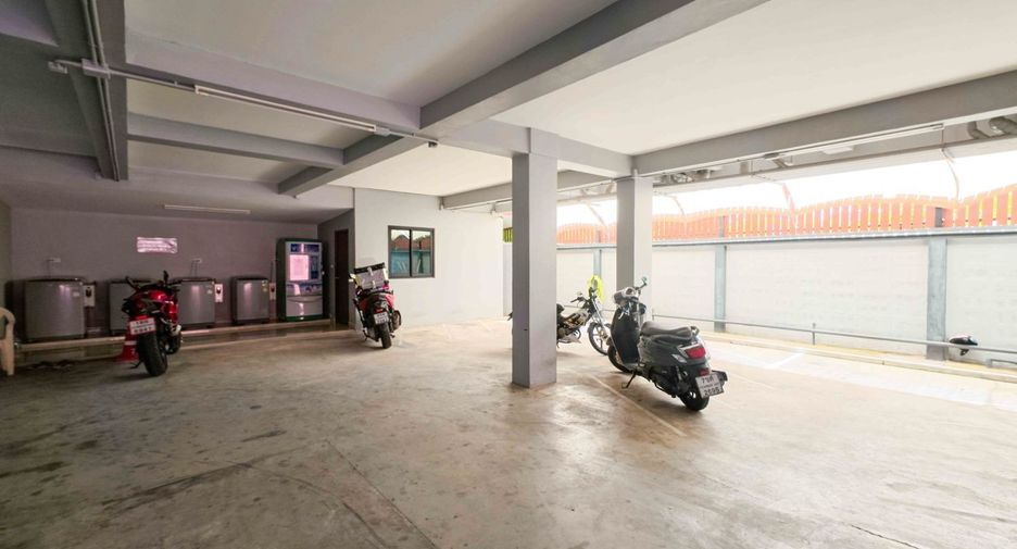 For sale 28 bedrooms apartment in Lat Phrao, Bangkok