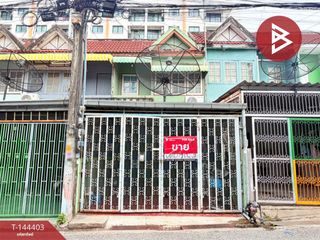 For sale 2 bedrooms townhouse in Si Racha, Chonburi
