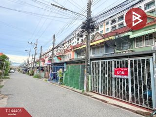 For sale 2 bedrooms townhouse in Si Racha, Chonburi