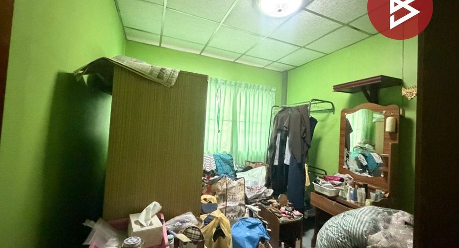 For sale 2 bedrooms townhouse in Si Racha, Chonburi