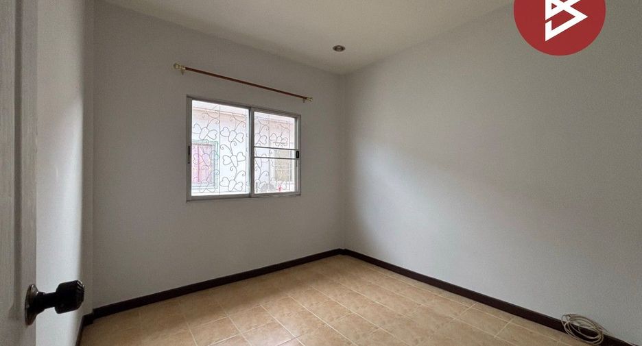For sale 3 bedrooms townhouse in Phra Samut Chedi, Samut Prakan