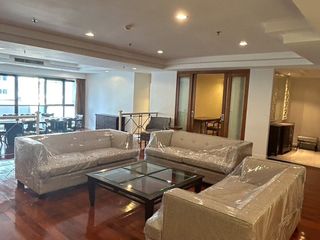 出租 3 卧室 公寓式住宅 在 Khlong Toei, 曼谷