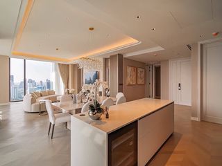 For sale 3 bedrooms condo in Sathon, Bangkok