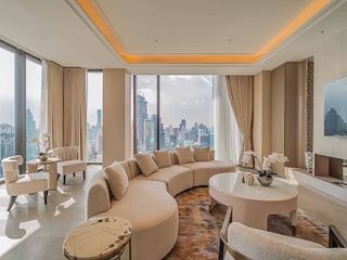 For sale 3 bedrooms condo in Sathon, Bangkok