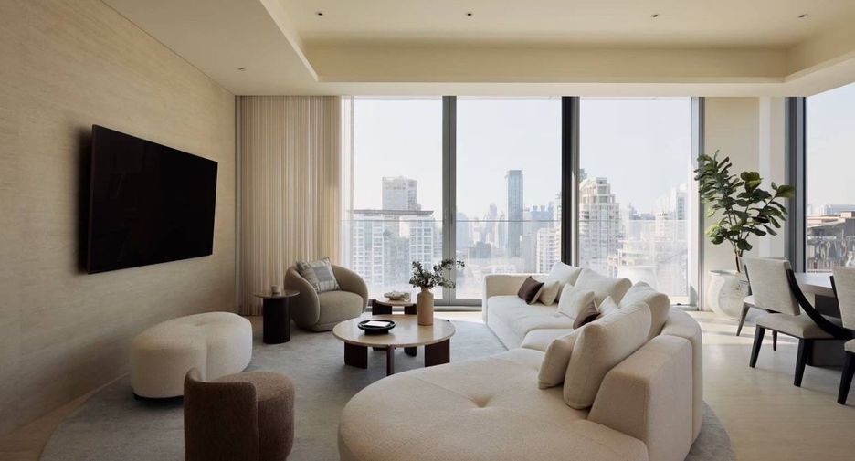 For sale 3 bedrooms condo in Pathum Wan, Bangkok