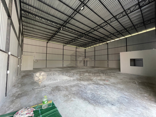 For rent warehouse in Khlong Sam Wa, Bangkok