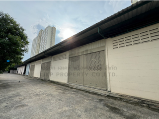 For rent warehouse in Khan Na Yao, Bangkok