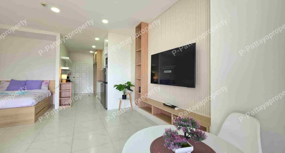For sale スタジオ condo in Pratumnak, Pattaya