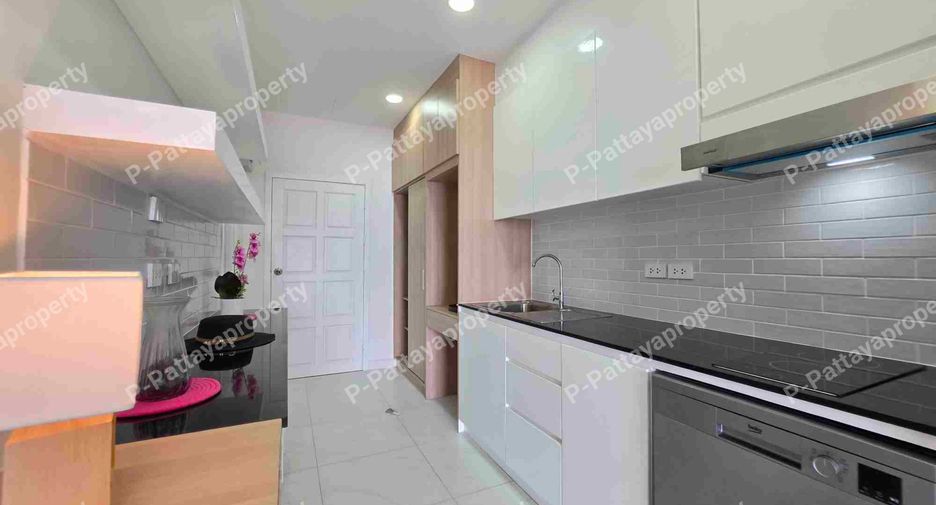 For sale スタジオ condo in Pratumnak, Pattaya