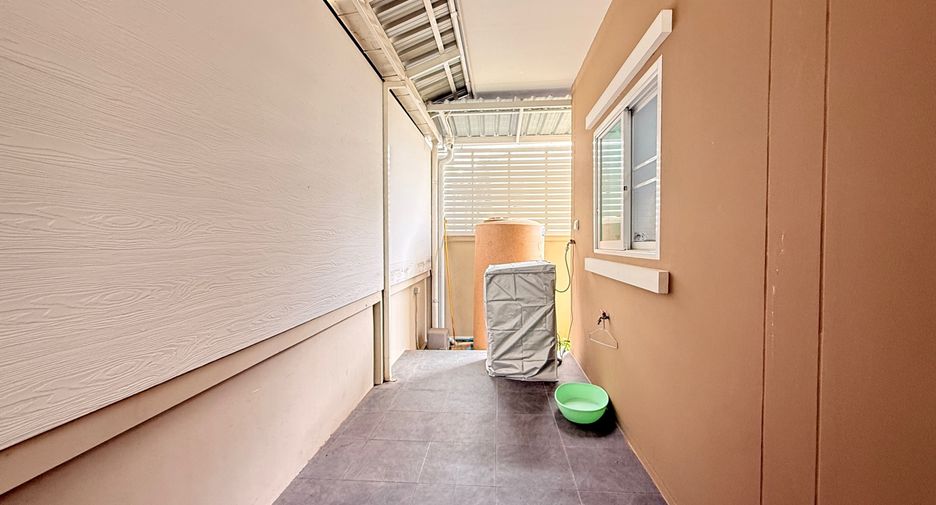 For rent 4 bedrooms house in Mae Rim, Chiang Mai