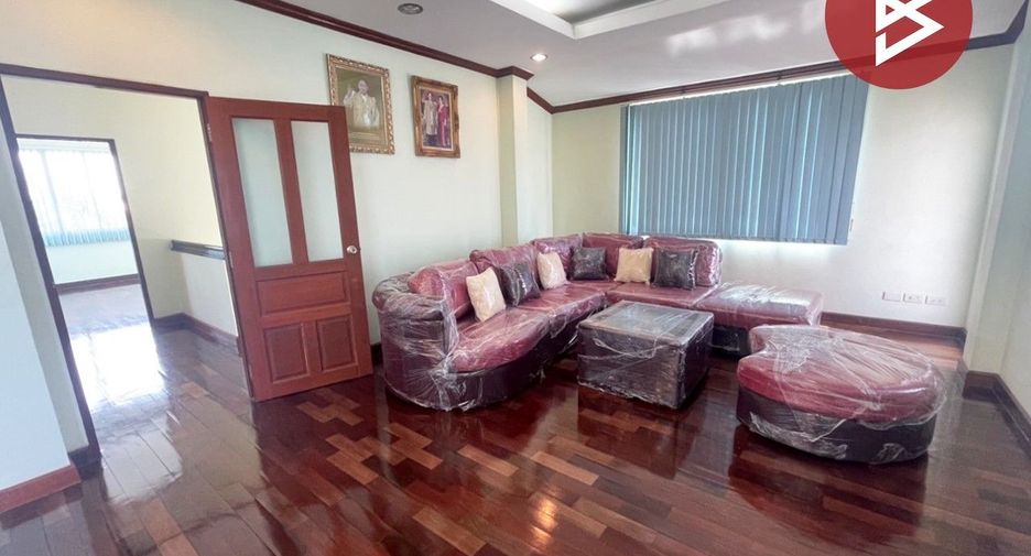 Haus zum Kauf mit 5 Zimmer in Sam Phran, Nakhon Pathom