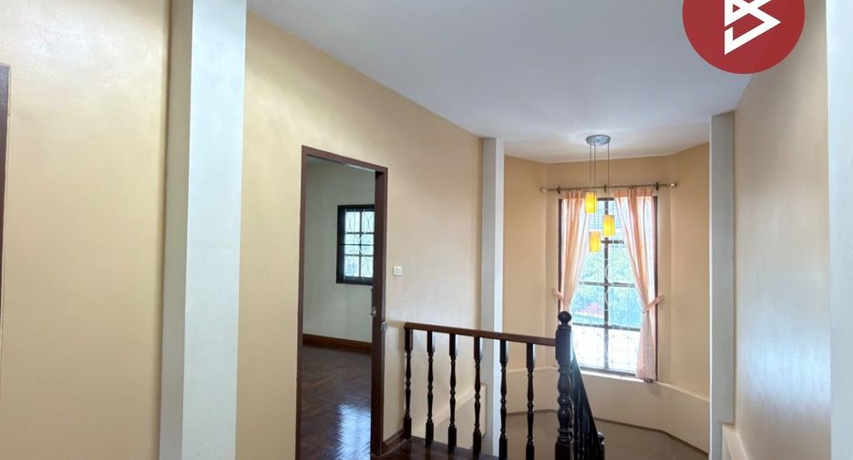 For sale 4 bedrooms house in Mueang Chon Buri, Chonburi