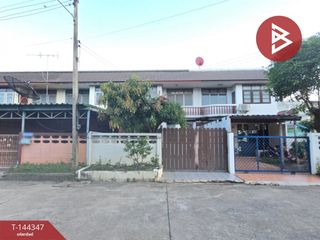 For sale 1 bed townhouse in Mueang Nakhon Pathom, Nakhon Pathom
