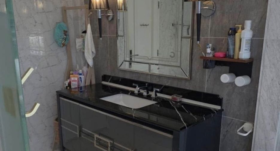 À vendre 4 chambres maison à Bang Phli, Samut Prakan