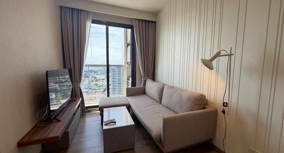 For rent 2 bedrooms condo in Si Racha, Chonburi