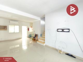 For sale studio townhouse in Mueang Pathum Thani, Pathum Thani
