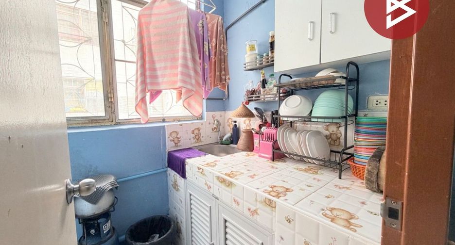 出售 1 卧室 公寓 在 Bang Sao Thong, Samut Prakan