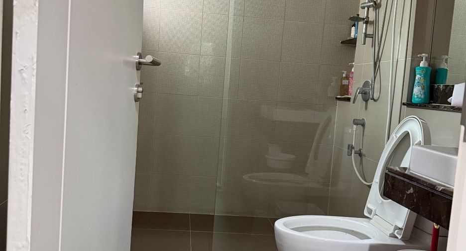 For rent 6 ベッドルーム house in Prawet, Bangkok