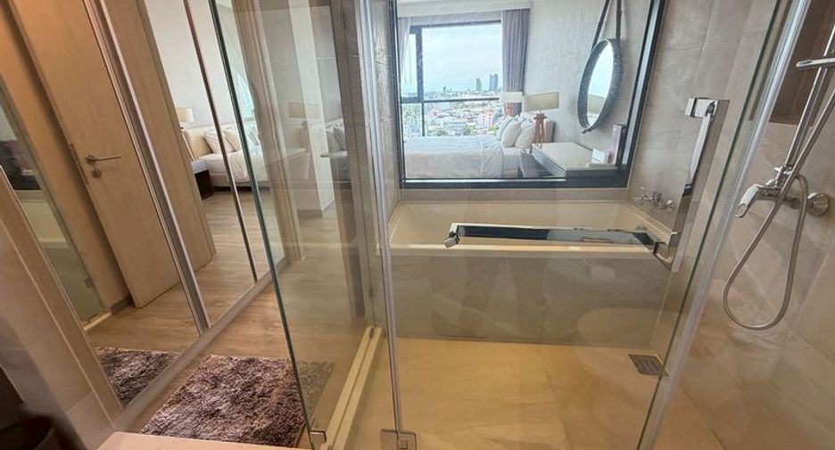 For rent 2 bedrooms condo in Si Racha, Chonburi