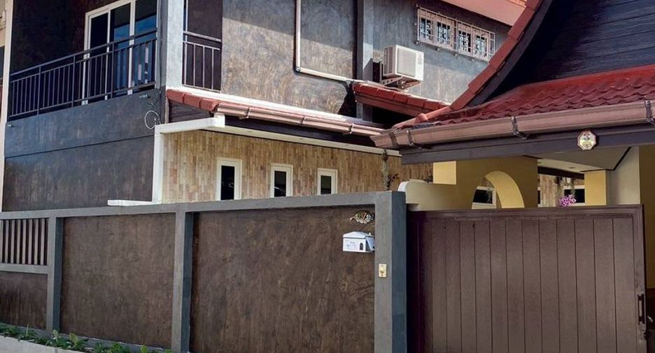 For rent and for sale 3 bedrooms house in Bang Lamung, Chonburi