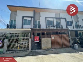For sale 3 bedrooms townhouse in Mueang Nakhon Pathom, Nakhon Pathom