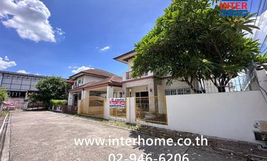 For sale 3 ベッドルーム house in Lat Phrao, Bangkok