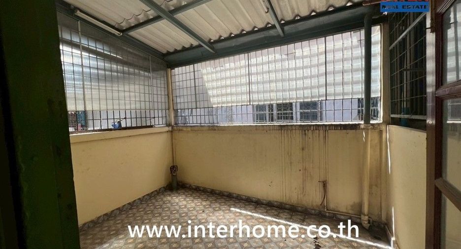 For sale 6 ベッドルーム townhouse in Thung Khru, Bangkok