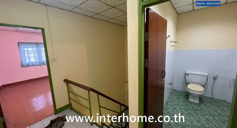 For sale 6 ベッドルーム townhouse in Thung Khru, Bangkok