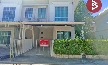 For sale 4 bedrooms townhouse in Mueang Samut Prakan, Samut Prakan