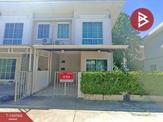 For sale 4 bedrooms townhouse in Mueang Samut Prakan, Samut Prakan