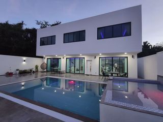 For rent and for sale 3 bedrooms villa in Bang Lamung, Chonburi