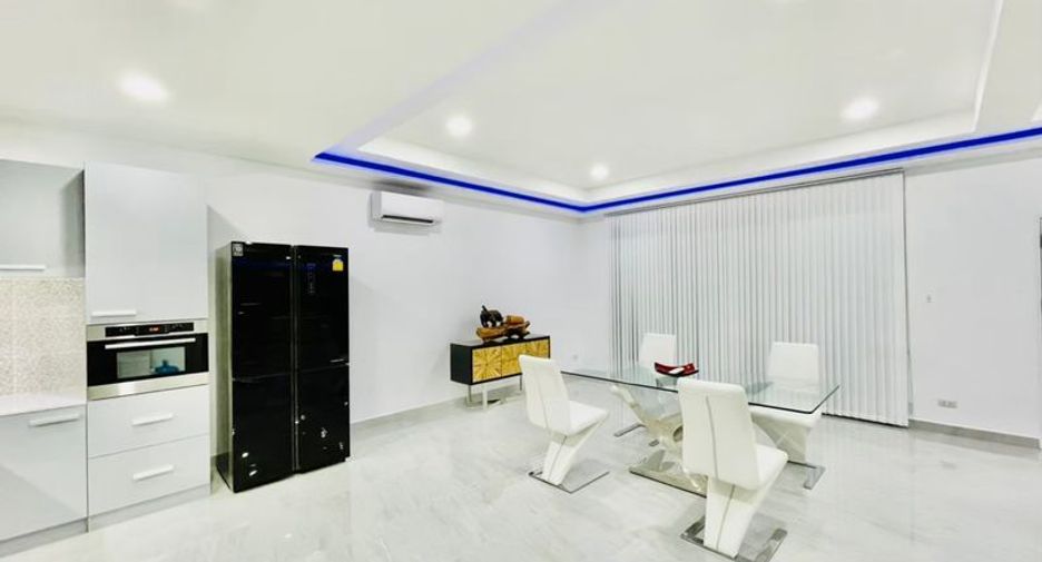 For rent and for sale 3 bedrooms villa in South Pattaya, Pattaya