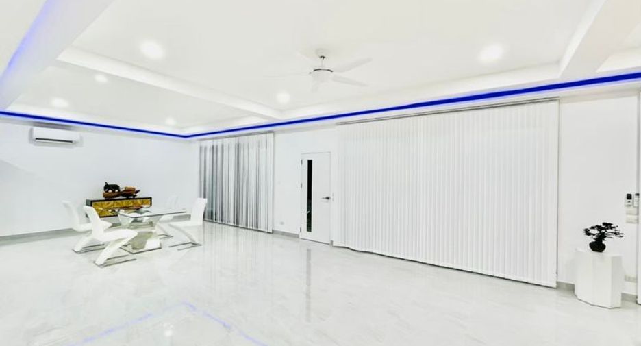 For rent and for sale 3 bedrooms villa in South Pattaya, Pattaya
