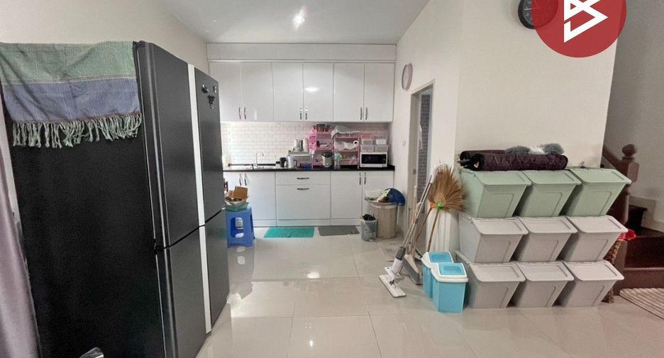 Haus zum Kauf mit 3 Zimmer in Bang Phli, Samut Prakan