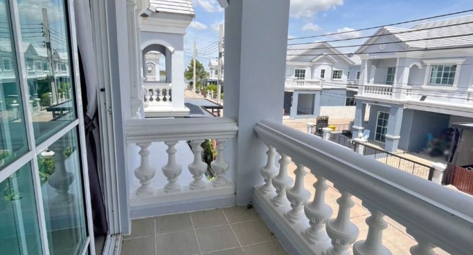 Haus zum Kauf mit 3 Zimmer in Bang Phli, Samut Prakan