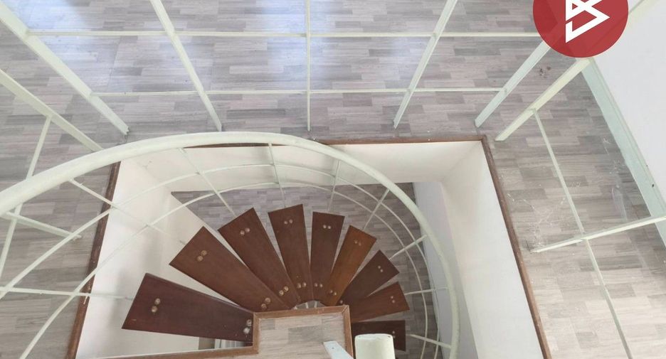 For sale 3 bedrooms house in Thanyaburi, Pathum Thani