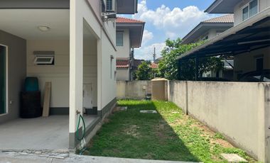 Haus zum Kauf mit 4 Zimmer in Bang Kruai, Nonthaburi