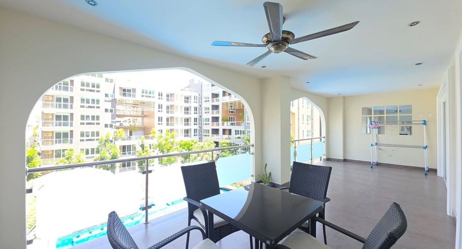 For sale 2 ベッドルーム condo in Pratumnak, Pattaya