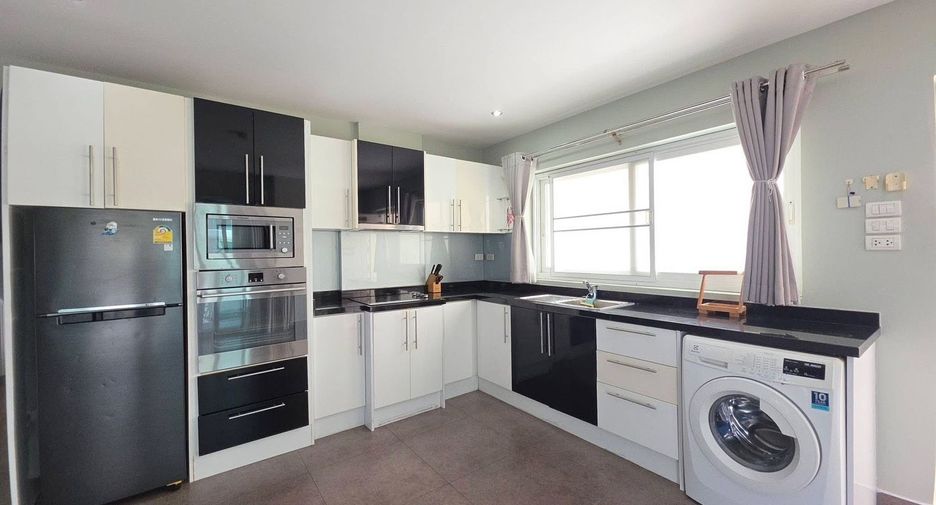 For sale 2 ベッドルーム condo in Pratumnak, Pattaya
