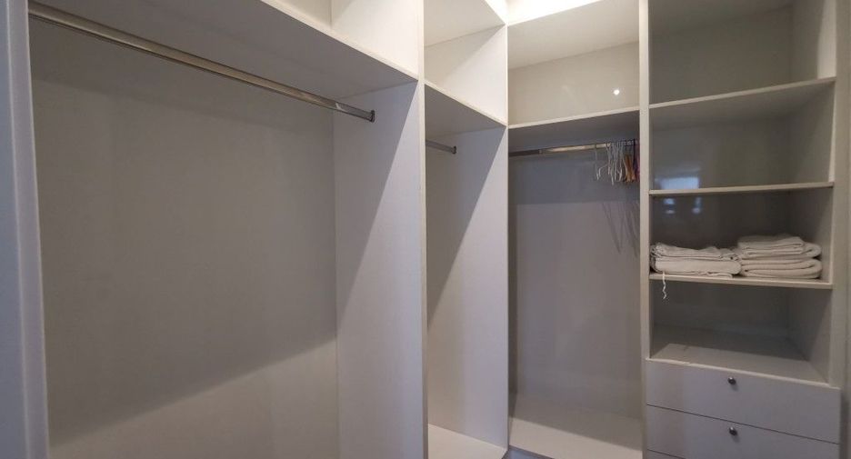 For sale 2 ベッドルーム condo in Pratumnak, Pattaya