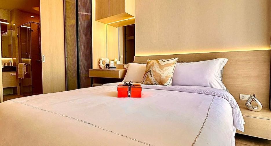 For rent 1 bed condo in Watthana, Bangkok
