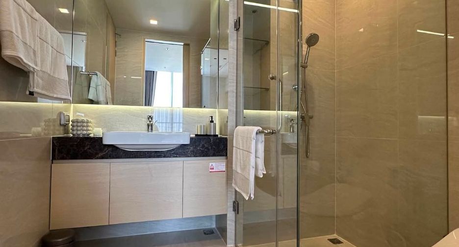 For rent 1 bed condo in Watthana, Bangkok