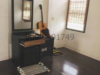 For rent 4 bedrooms house in Bangkok Noi, Bangkok