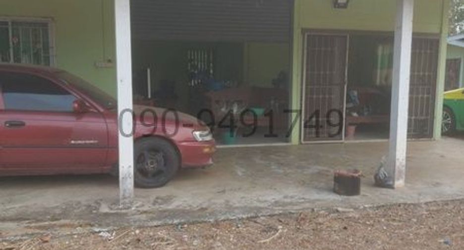For rent 4 bedrooms house in Bangkok Noi, Bangkok