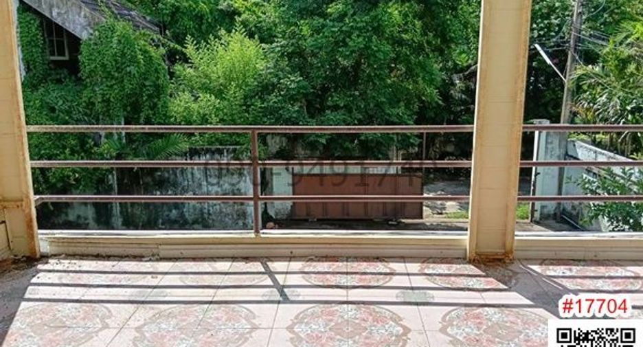 For rent 4 bedrooms house in Bangkok Noi, Bangkok